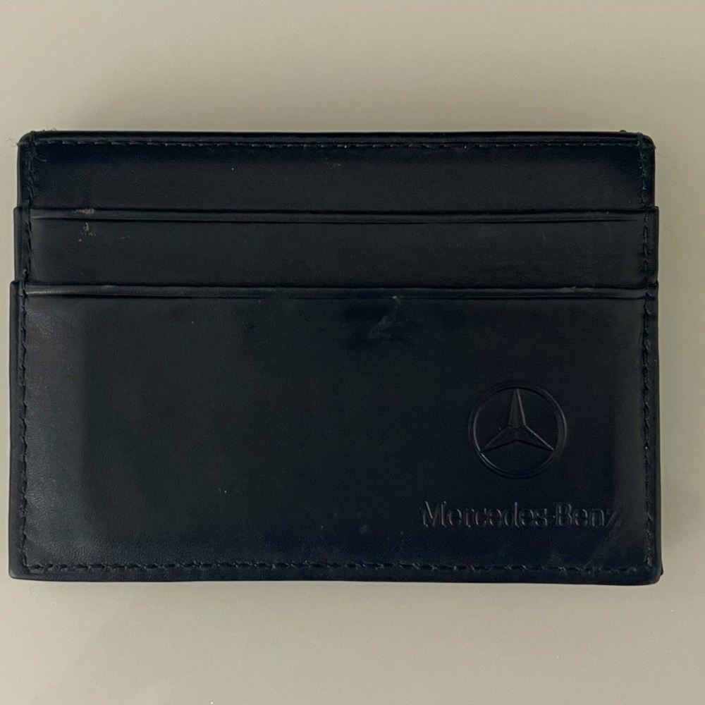 Mercedes Benz Black leather NEW card holder.